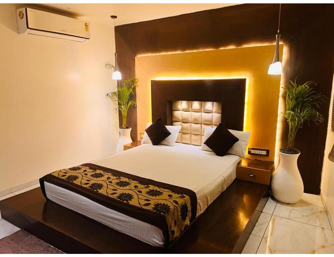 Hotel The Royal, Sehore Экстерьер фото