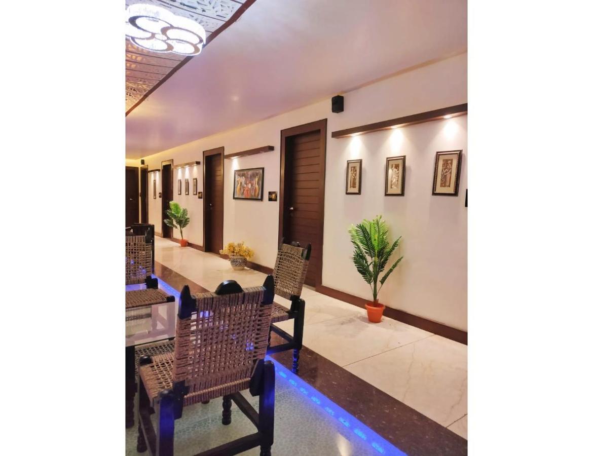 Hotel The Royal, Sehore Экстерьер фото